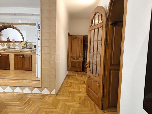3-к квартира, 127 кв.м.