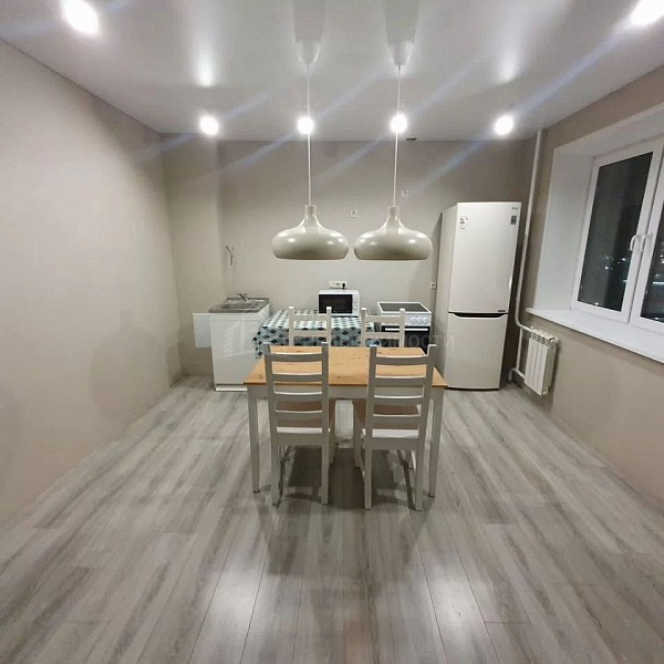 2-к квартира, 65 кв.м.
