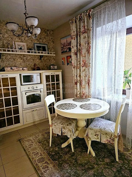3-к квартира, 108 кв.м. 3-к квартира, 108 кв.м.