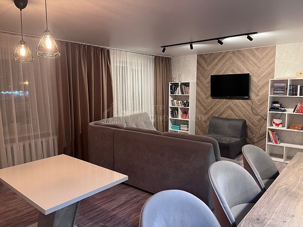 2-к квартира, 89 кв.м.