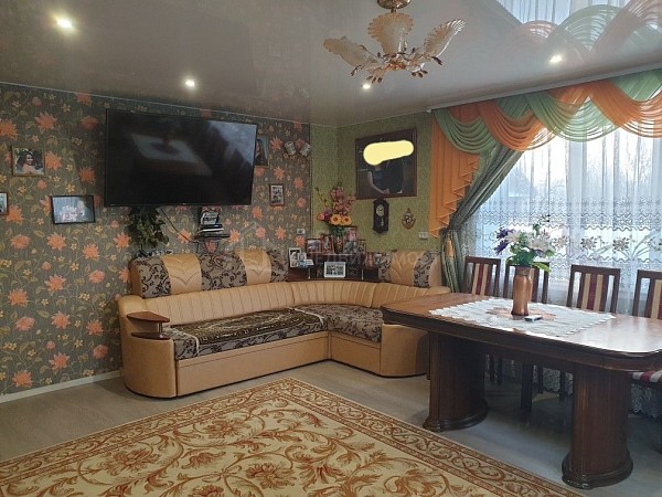Дом с участком, 107 кв.м.