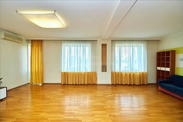 3-к квартира, 143 кв.м.