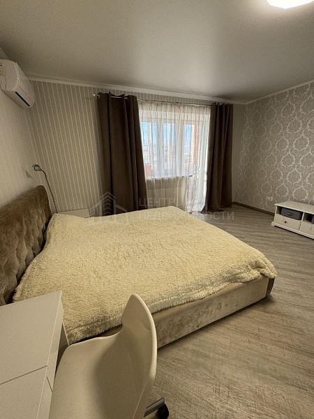 2-к квартира, 84 кв.м.