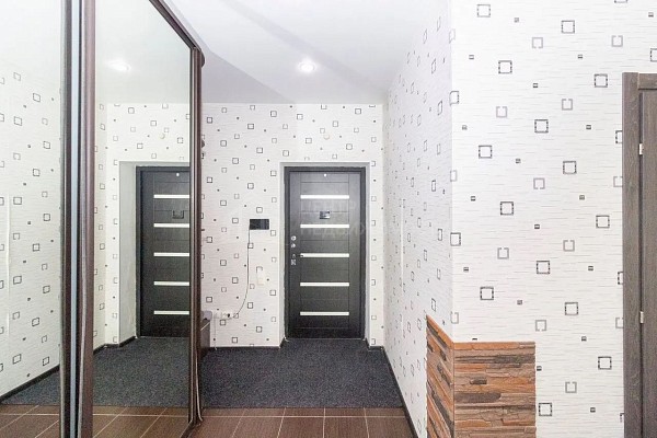 2-к квартира, 60 кв.м.