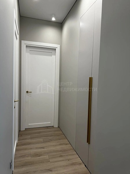 1-к квартира, 77 кв.м.