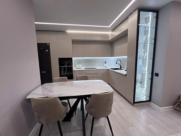 3-к квартира, 74 кв.м.