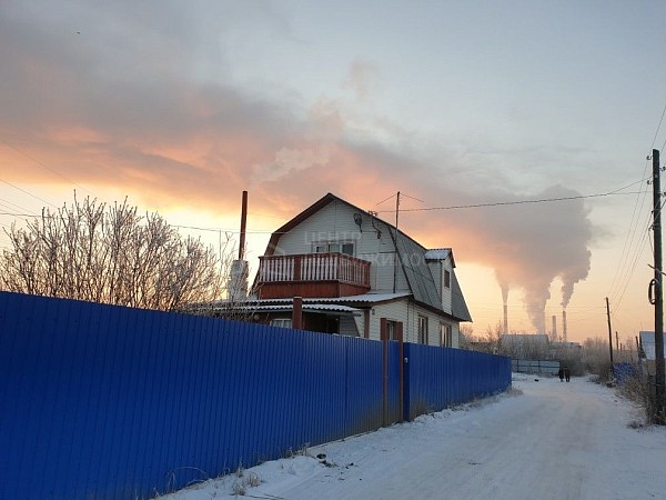 Дом с участком, 107 кв.м.