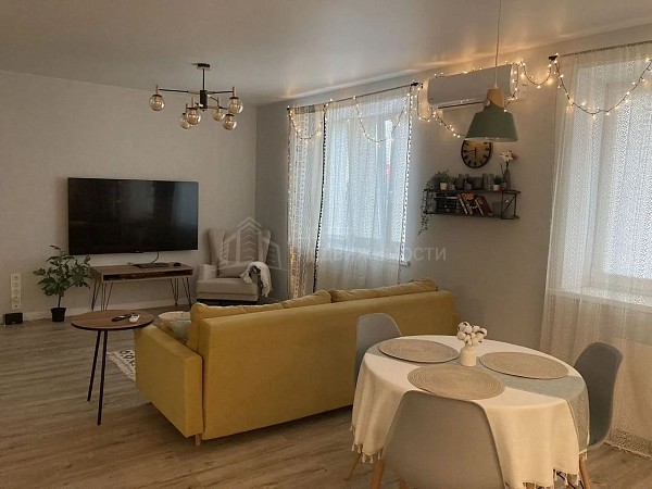2-к квартира, 85 кв.м.