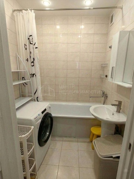 2-к квартира, 65 кв.м.