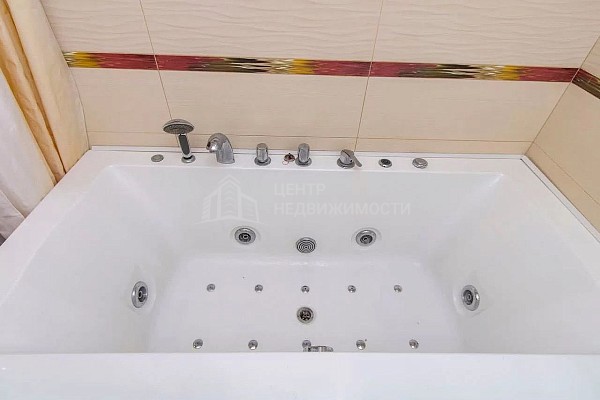 2-к квартира, 69 кв.м.