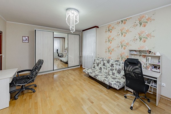 3-к квартира, 118 кв.м.