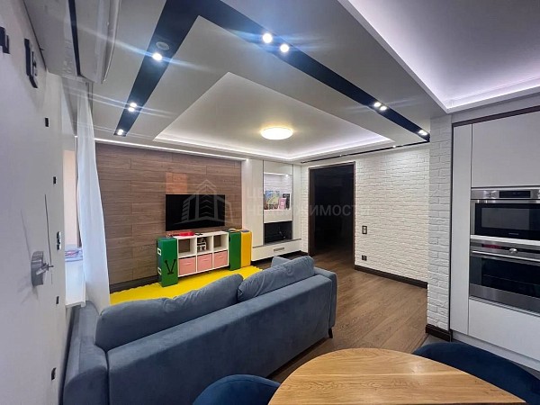 2-к квартира, 93 кв.м.