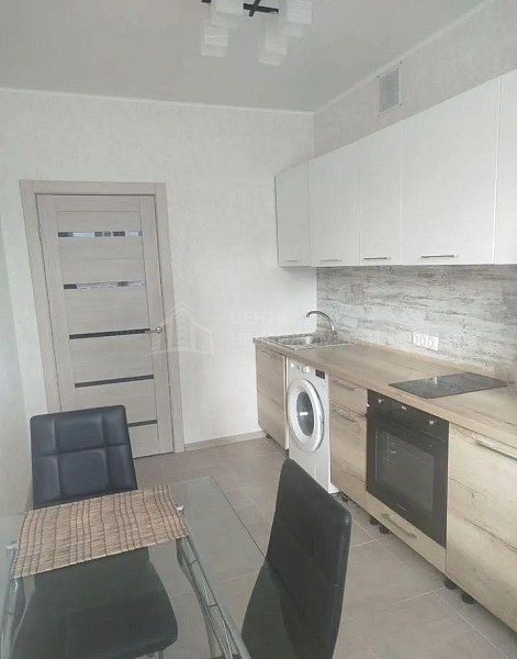 1-к квартира, 42 кв.м.