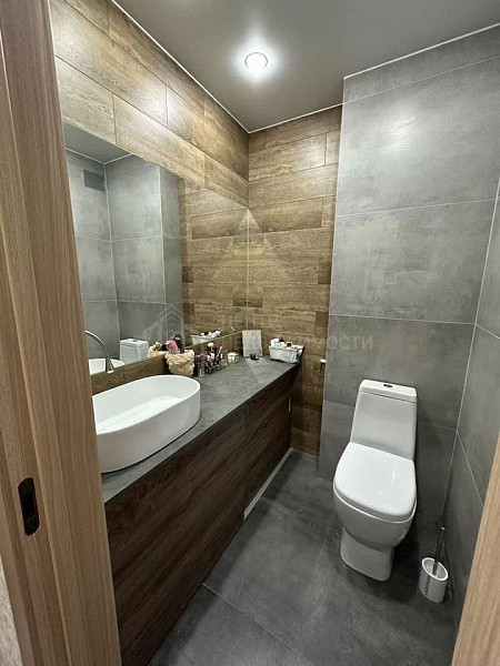 2-к квартира, 61 кв.м.