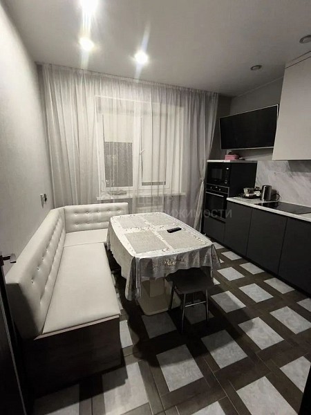 2-к квартира, 62 кв.м.