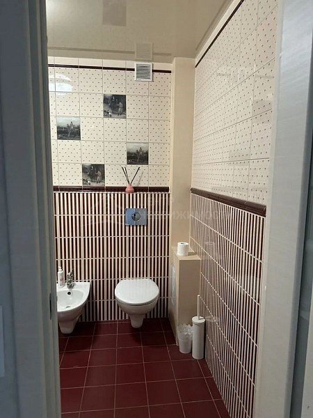 2-к квартира, 72 кв.м.