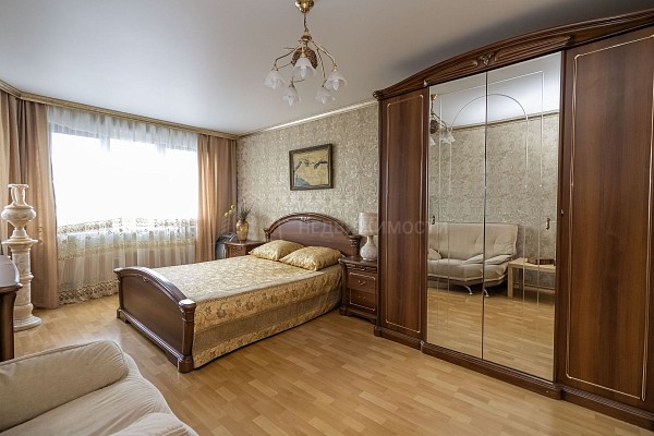 2-к квартира, 73 кв.м.