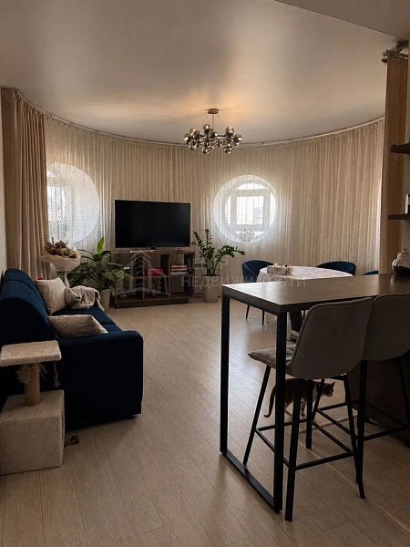3-к квартира, 110 кв.м.