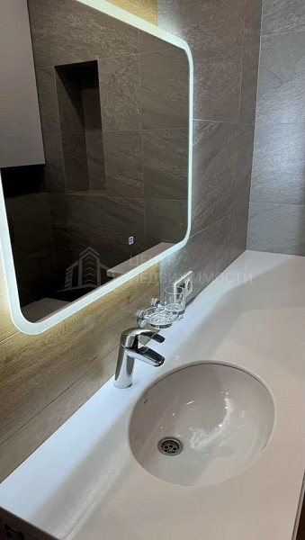2-к квартира, 71 кв.м.
