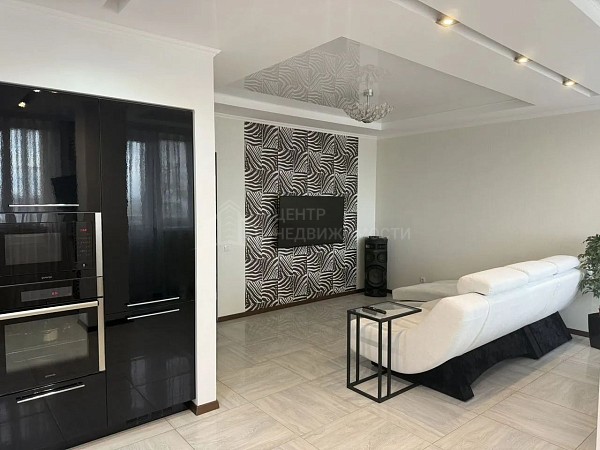 2-к квартира, 92 кв.м.