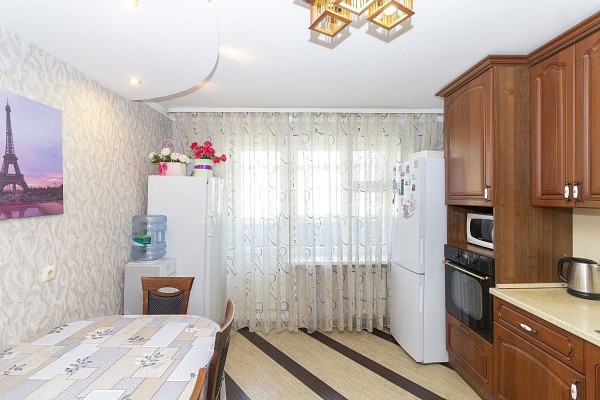 3-к квартира, 90 кв.м.