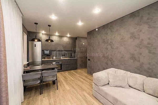2-к квартира, 61 кв.м.