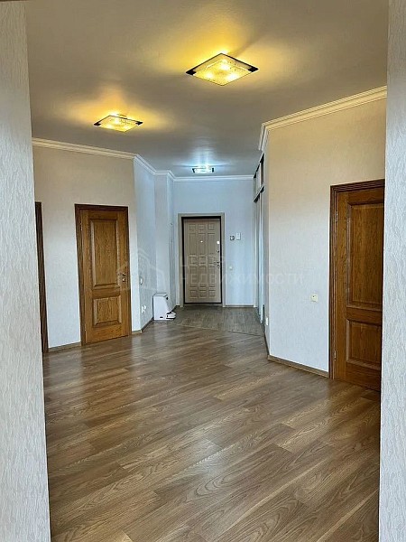 3-к квартира, 121 кв.м.