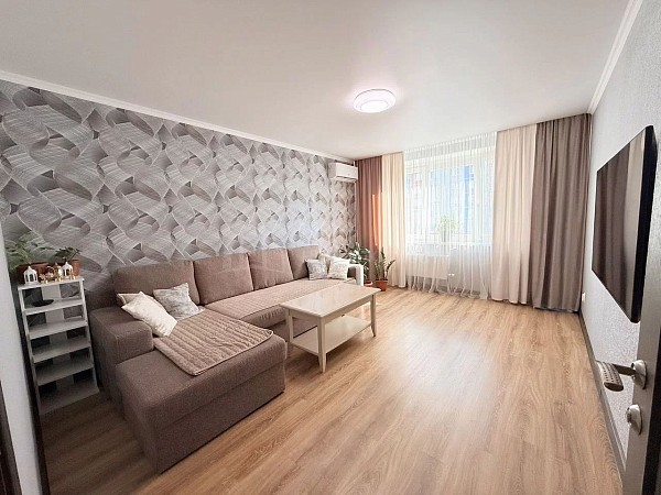 2-к квартира, 58 кв.м.