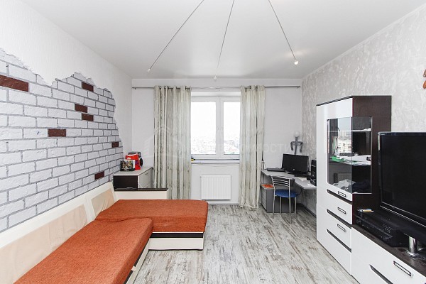 1-к квартира, 42 кв.м.