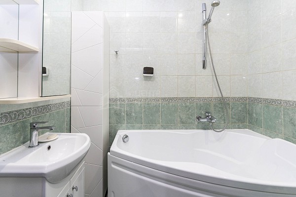 1-к квартира, 42 кв.м.