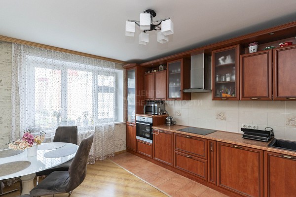 3-к квартира, 96 кв.м.