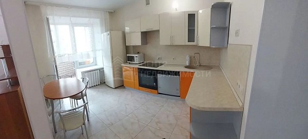 2-к квартира, 72 кв.м.