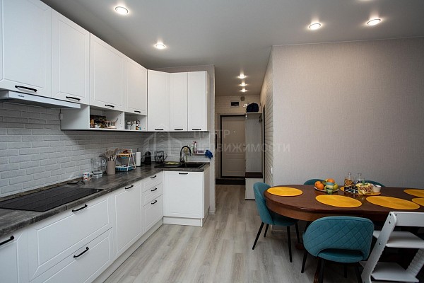 3-к квартира, 93 кв.м.