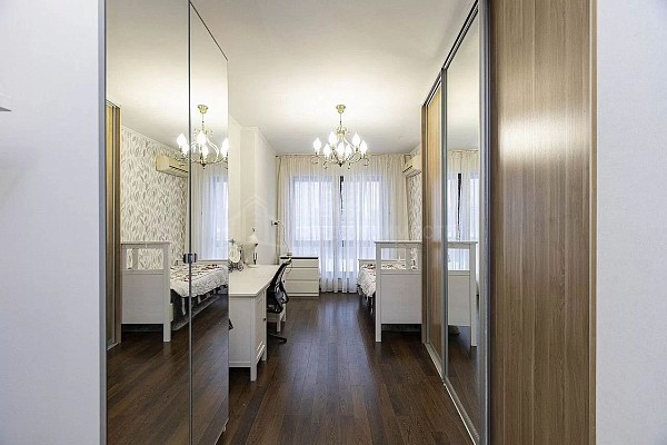 3-к квартира, 103 кв.м. 3-к квартира, 103 кв.м.