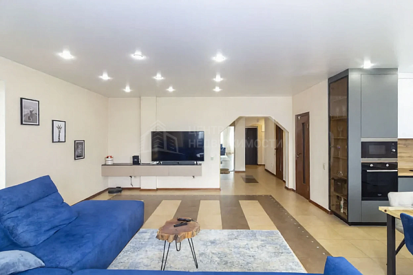 1-к квартира, 89 кв.м.
