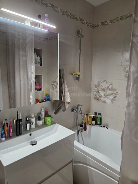 2-к квартира, 63 кв.м.