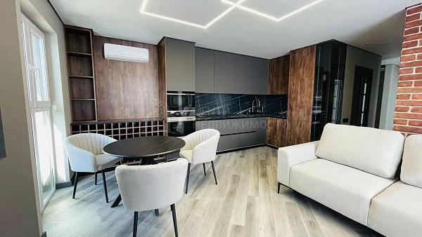 3-к квартира, 80 кв.м.