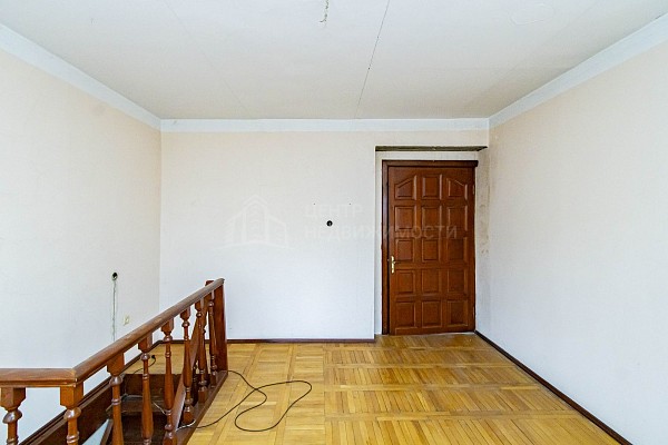7-к квартира, 221 кв.м. 7-к квартира, 221 кв.м.