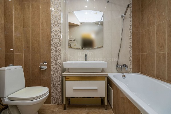 2-к квартира, 73 кв.м.