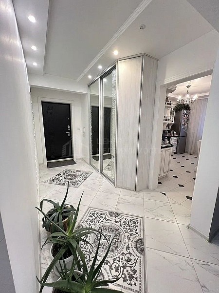2-к квартира, 57 кв.м.