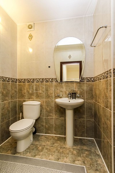 4-к квартира, 210 кв.м.