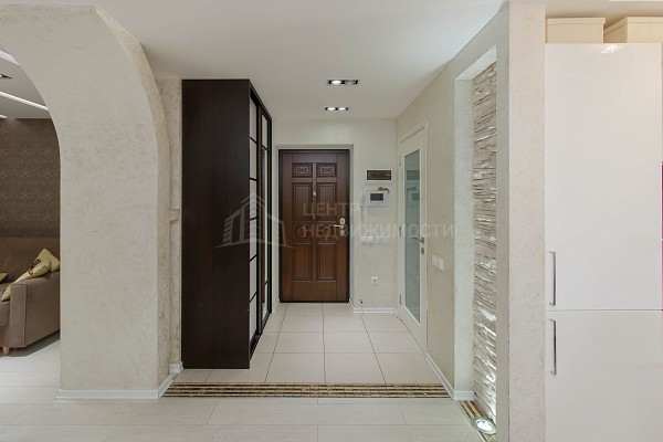 2-к квартира, 82 кв.м.