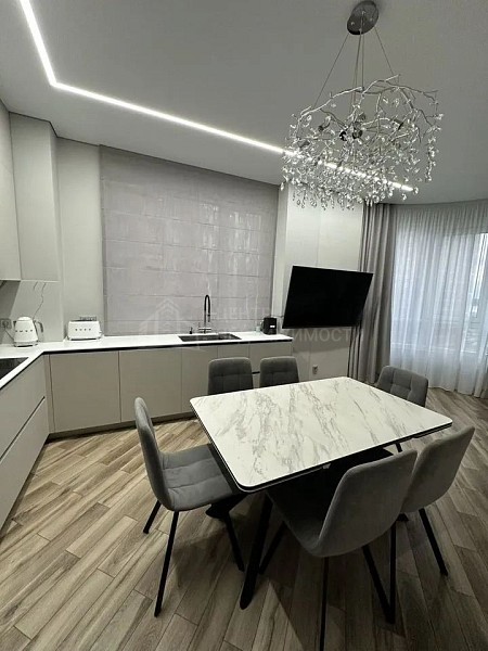 3-к квартира, 104 кв.м.