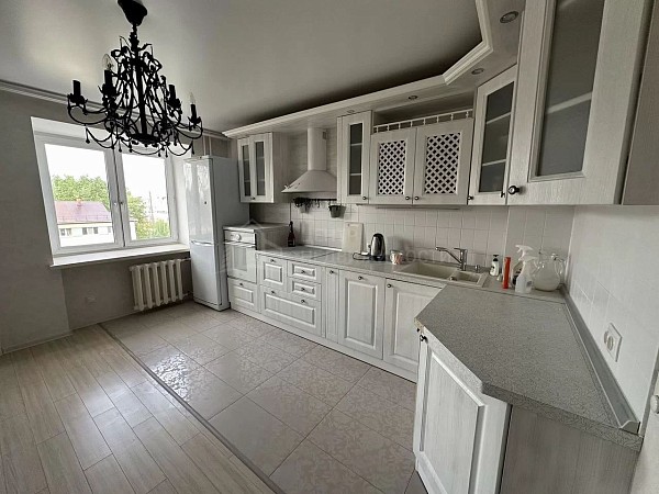 2-к квартира, 72 кв.м.