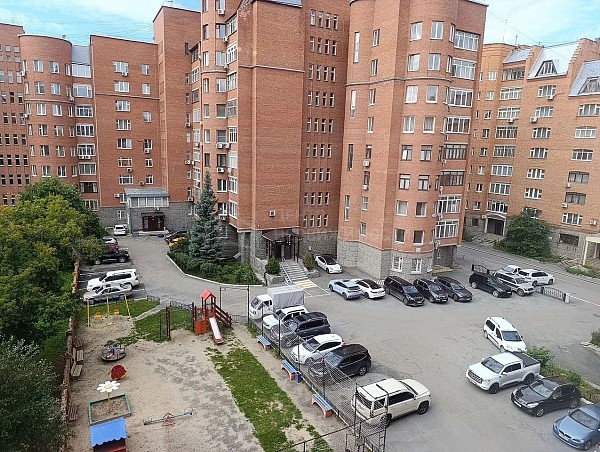 3-к квартира, 140 кв.м.