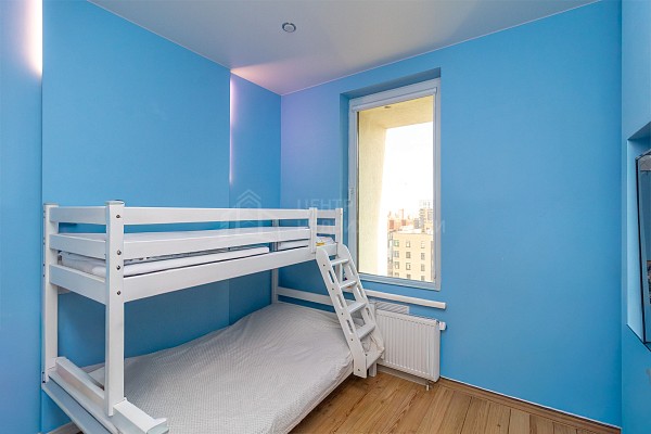 2-к квартира, 65 кв.м.