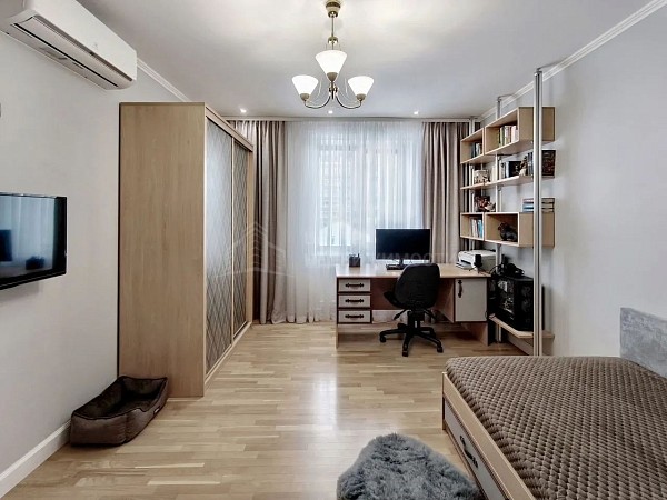 4-к квартира, 163 кв.м.