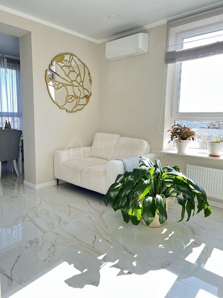 2-к квартира, 61 кв.м.