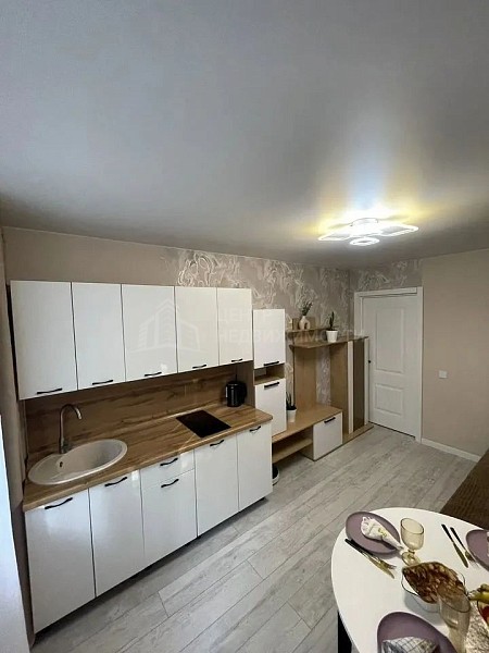 2-к квартира, 43 кв.м.