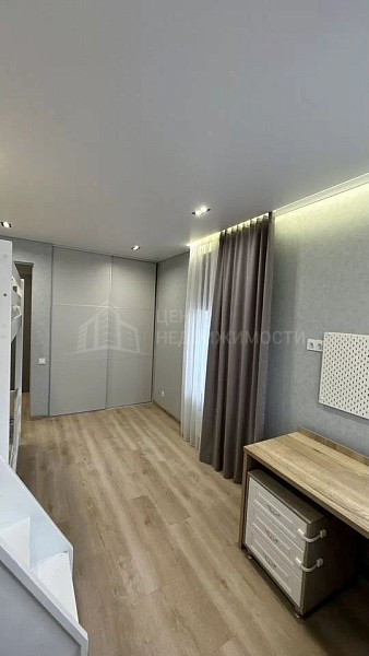 2-к квартира, 71 кв.м.